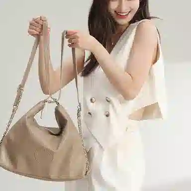 MESUCA Sanrio kitty PU