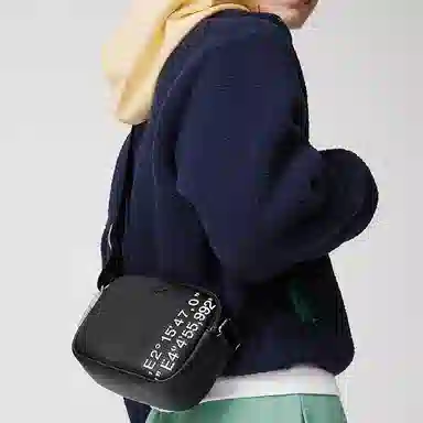 LACOSTE PU