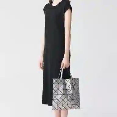 ISSEY MIYAKE LUCENT Tote