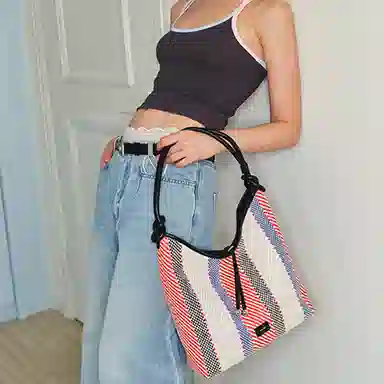 MUVA Tote