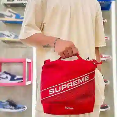 Supreme FW23 logo