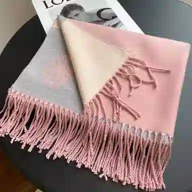 优幽兰 针织两用空调房办公室保暖多用途披风防风防寒保暖 绒线围巾 女款