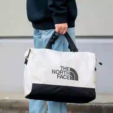 THE NORTH FACE Logo