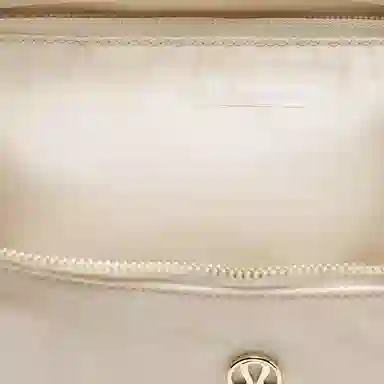 lululemon Slouchy Sling 6L White