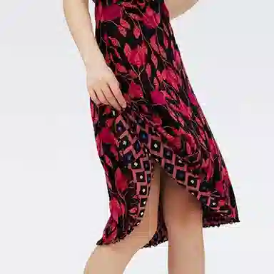 DIANE VON FURSTENBERG SS24 V