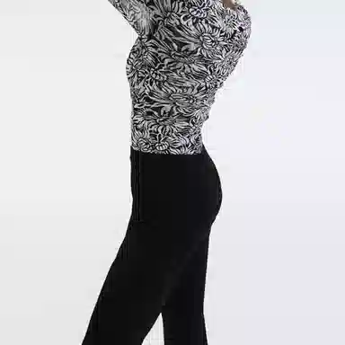 DIANE VON FURSTENBERG V