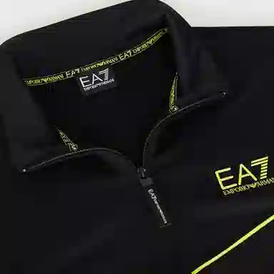 EMPORIO ARMANI FW21 Logo