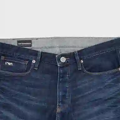 EMPORIO ARMANI FW24 Logo