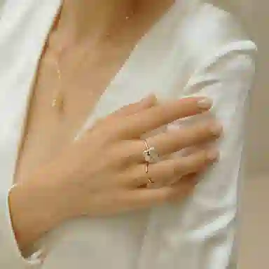 leclic HAND-HugCHILD