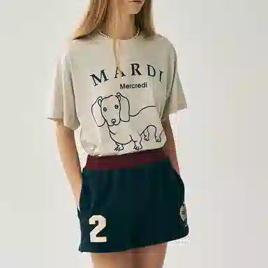 MARDI MERCREDI SS25 TSHIRT DDANJI CH.06_OATMEAL NAVY T