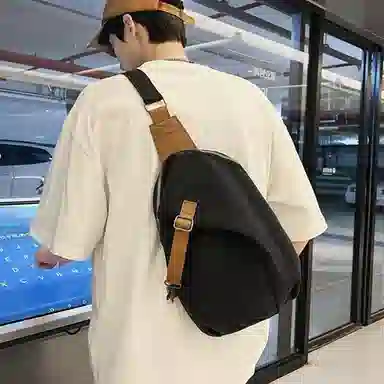 泰克森 运动休闲简约便携 帆布 帆布单肩斜挎胸包 常规 男女同款情侣款 白色/卡其色/黑色/灰色