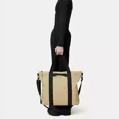 Rains Tote
