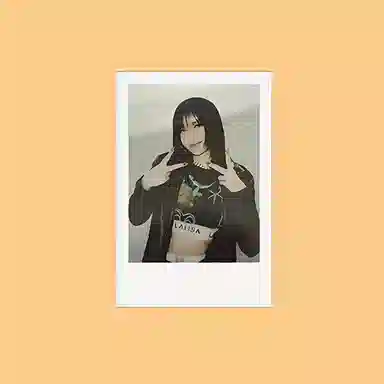 YG Entertainment LISA PB4.0 YG