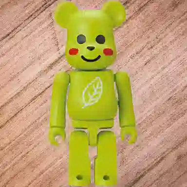 Seven Eleven Fair x BERBRICK AKB48 100