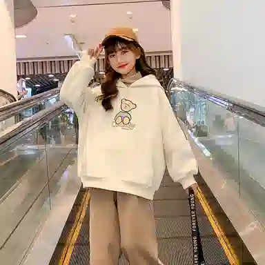 迷乐童堡 童装 连帽印花宽松卫衣 女童 米白色