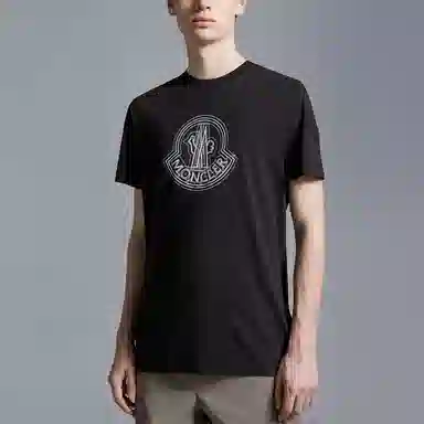 Moncler T