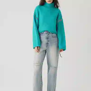 MOUSSY