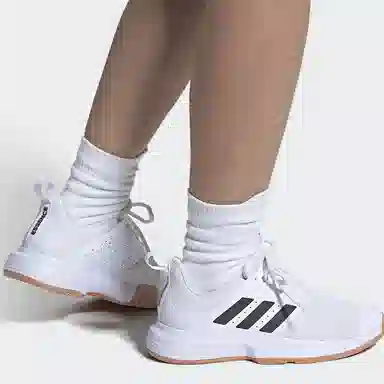 adidas Essence Indoor