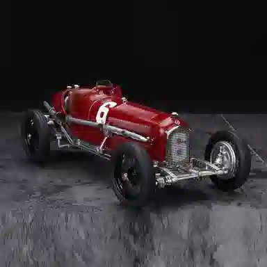 CMC Exclusive Modelle 118 P3 8 1932-1933