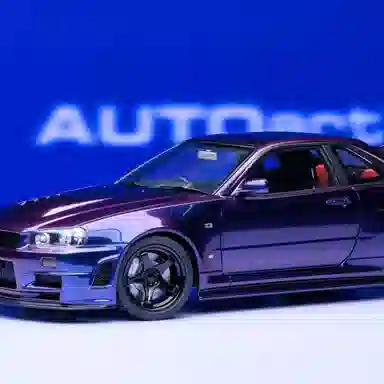 AUTOart 118 SkylineGTR(R34)V-spec II Z-TUNE