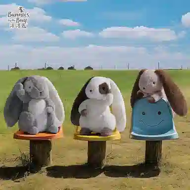 Bunnies By The Bay 21cm