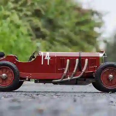 CMC Exclusive Modelle 118 BENZ SSK SSKL