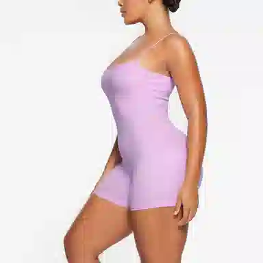 SKIMS Soft Lounge Scoop Onesie Sugar Plum