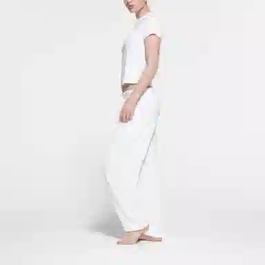 SKIMS Worn In Jersey T-Shirt Snow