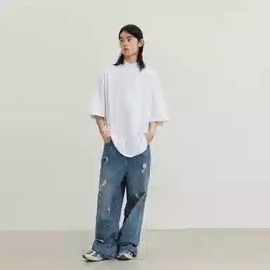 Crying Center Distressed Jeans