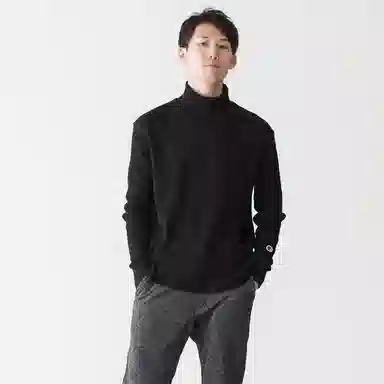 Champion T