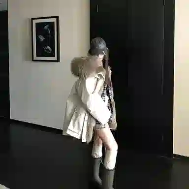 Coco Limited Dual-Color Fur Collar Parka