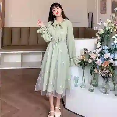 怪力萝莉 气质优雅舒适长袖连衣裙 女款