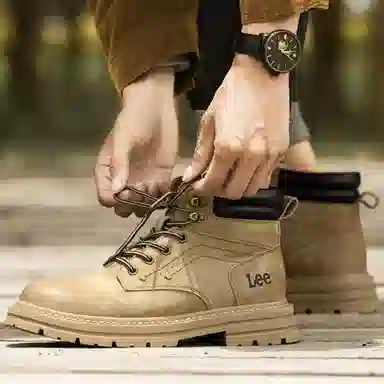 Lee