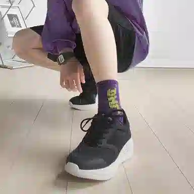 HUANQIU Running Shoes Black