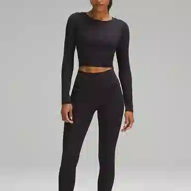 lululemon Wunder train T