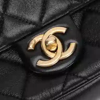 CHANEL Flap
