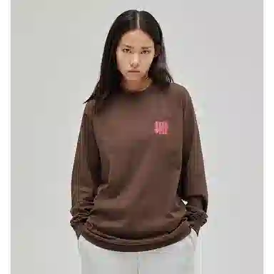UNDEFEATED FW23 Crewneck Long Sleeve Tee