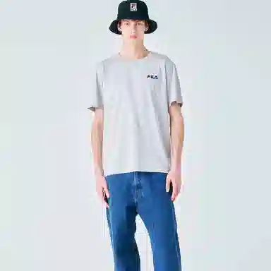 FILA T