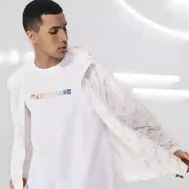 LiNing x Salventius Logo