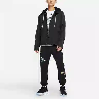 Nike Therma-FIT Standard Issue Logo
