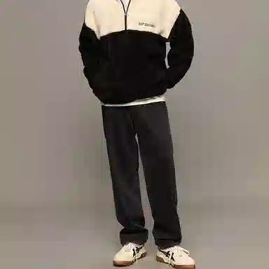 GAP FW23 Washed Straight Mid-Rise Jeans