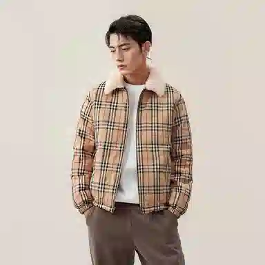 Supreme x Burberry Shearling Collar Down Puffer Jacket