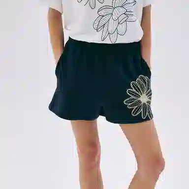 MARDI MERCREDI SS25 SWEAT SHORTS FLOWER_NAVY CREAM