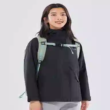 探路者 户外抗静电防水冲锋衣 女款