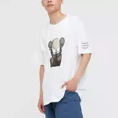 UNIQLO x KAWS Graphic Tee White