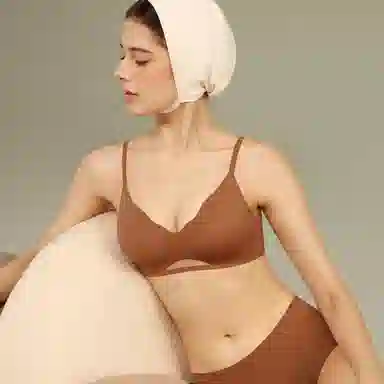 素肌良品 纯色无钢圈透气薄款文胸