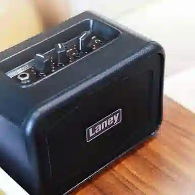 LANEY () MINISTACK-LION