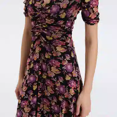 DIANE VON FURSTENBERG V