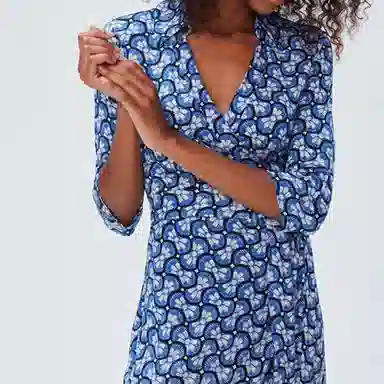 DIANE VON FURSTENBERG V