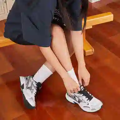 Mizuno Speed 2K White Silver Black